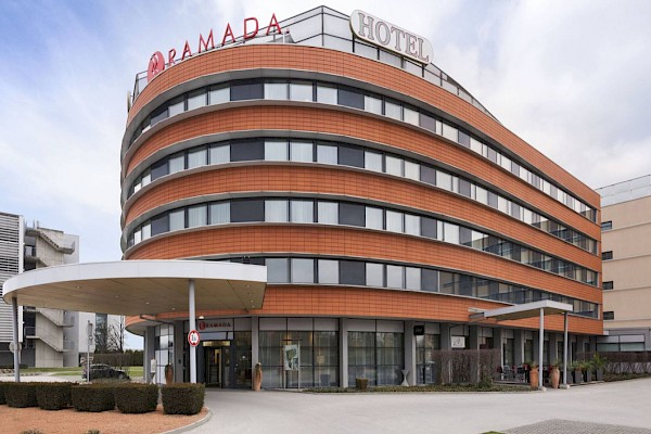 <?$hotel->title?> Photo